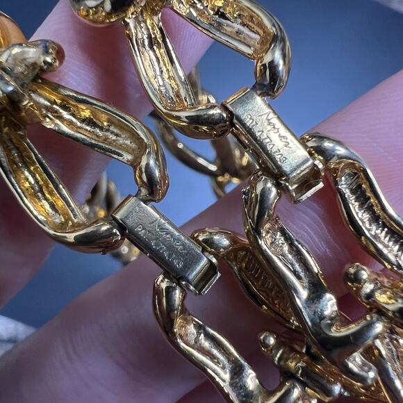 Vintage Napier Gold Tone Chucky Chain Chocker Necklace Bracelet Set - Picture 4 of 8